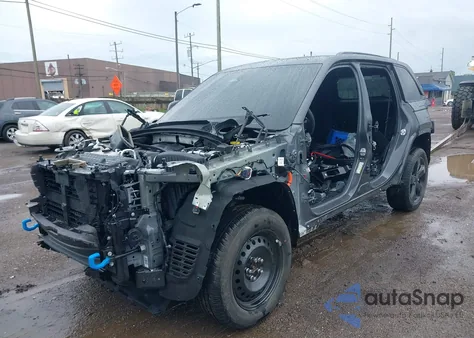 2025 Jeep Grand Cherokee 4Xe Anniversary Edition from USA, damaged, VIN 1C4RJYB68S8665317